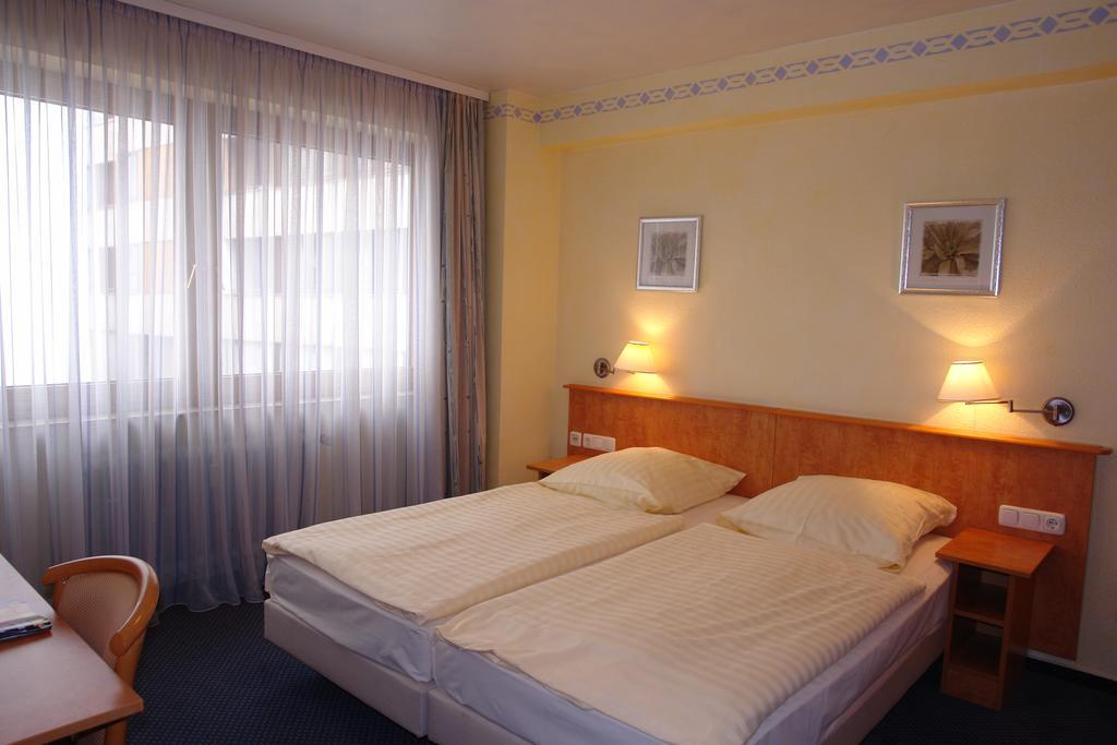 Cityhotel Primavera Trier Zimmer foto